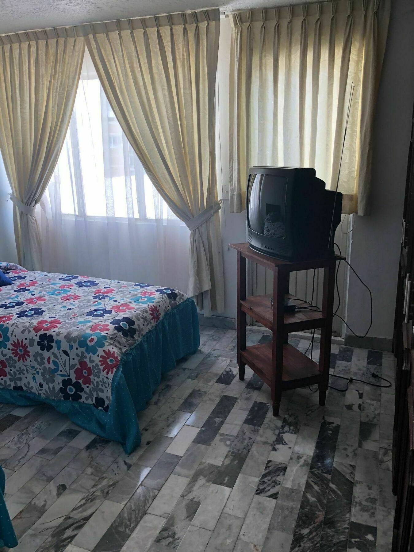 Hostal Guadalajara Cosmopolitan Providencia Exteriér fotografie
